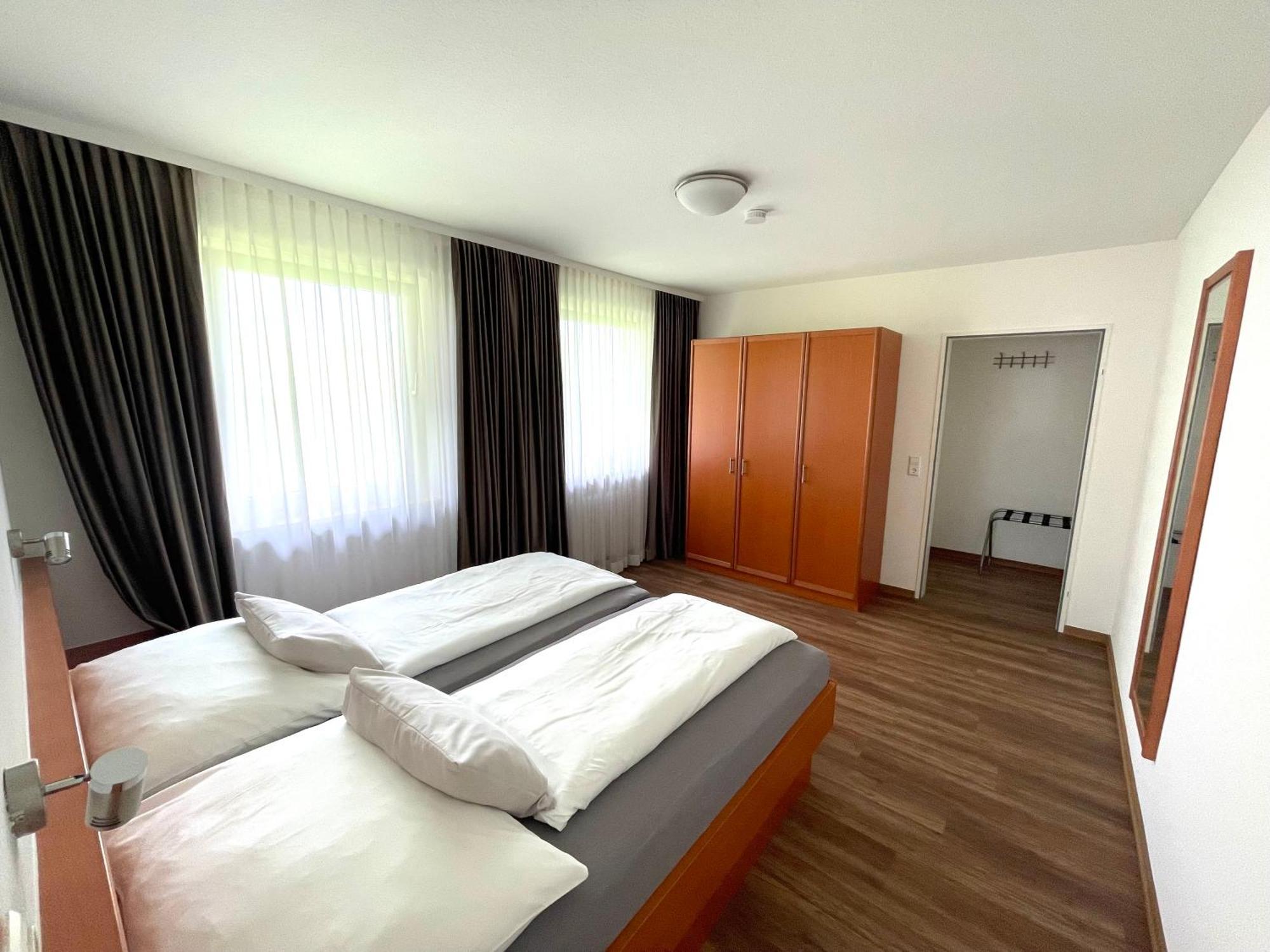 Hotel Gaestehaus Zuern فاسربرغ المظهر الخارجي الصورة